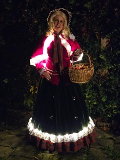 Charlien Noelle in het donker - © www.sintentertainment.nl