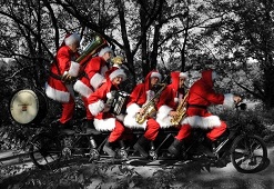 Kerst Fietsorkest huren © www.sintentertainment.nl