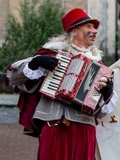 Muzikale Roetveeg Piet met Accordeon © www.sintentertainment.nl