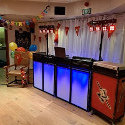 Pietendisco www.sintentertainment.nl