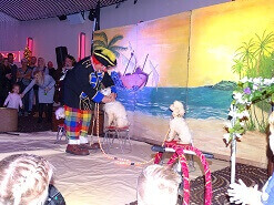 poedelshow in Piraten Spektakel Show www.sintentertainment.nl